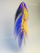 Load image into Gallery viewer, Predator fly